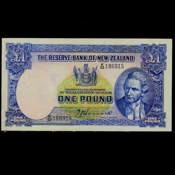 NEW ZEALAND--P159a-JAMES COOK(ӽ - Ž谡)-1 POUND-1940