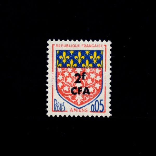 REUNION(Ͽ)-#337-5f ON 10c-COAT OF ARMS()-1961