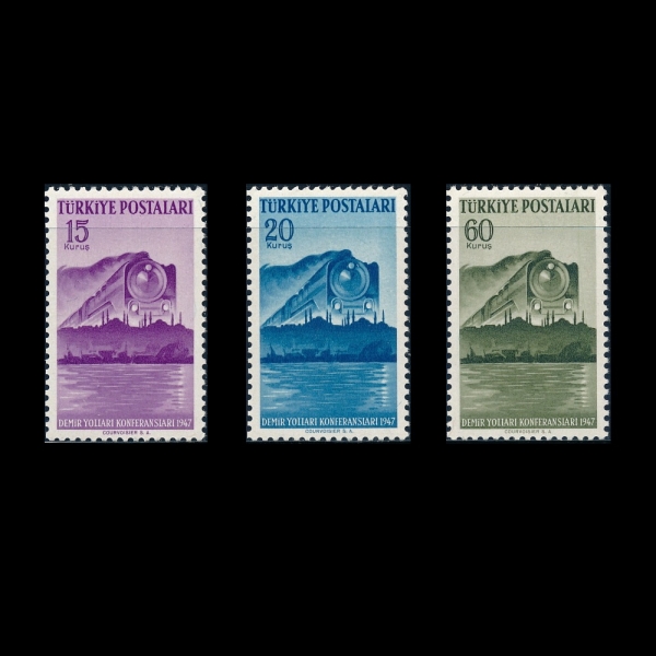 TURKEY(ƢŰ)-#960~2(3)-APPROACHING TRAIN, ISTANBUL SKYLINE AND SIRKECI TERMINUS(, ̽ź ī̶, øġ )-1947.10.9