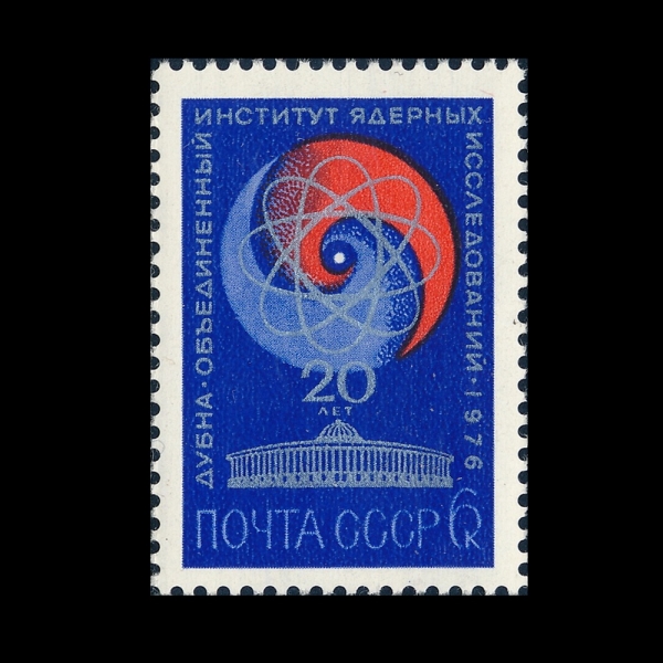 RUSSIA(���þ�)-#4420-6k-ATOM SYMBOL AND DUBNA INSTITUTE(���ڷ�, �ٰ��� ���� ������)-1976.3.10��