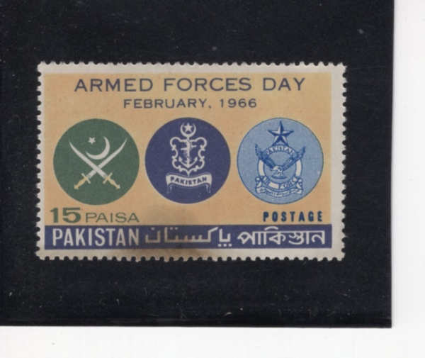 PAKISTAN(��Ű��ź)-#222-15p-EMBLEM OF PAKISTAN ARMED FORCES(��Ű��ź ���� ������)-1966.2.13��