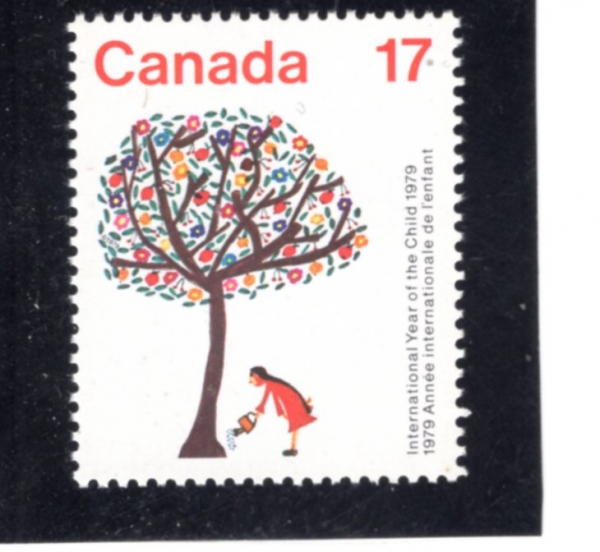 CANADA(ĳ����)-#842-17c-GIRL WATERING TREE OF LIFE(������ ������ �� �ִ� �ҳ�)-1979.10.24��