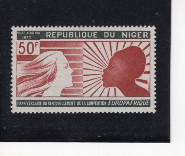 NIGER(������)-#C134-50fr-EUROPEAN AND AFRICAN WOMEN(����, ������ī ����)-1970.7.29��