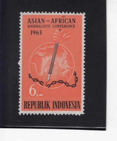 INDONESIA(�ε��׽þ�)-#596-6r-GLOBE, HAND HOLDING PEN AND BROKEN CHAIN(����, PEN, ���� �罽)-1963.4.24��