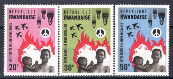 RWANDA(���ϴ�)-#170~2(3��)-MOTHER AND CHILD, PLANES DROPPING BOMBS(����, ��ź �����ϴ� �����)-1966.6.29��