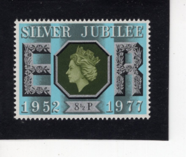 GREAT BRITAIN(����)-#810-8 1/2p-QUEEN ELIZABETH II(�����ں��� 2��)-1977.5.11��